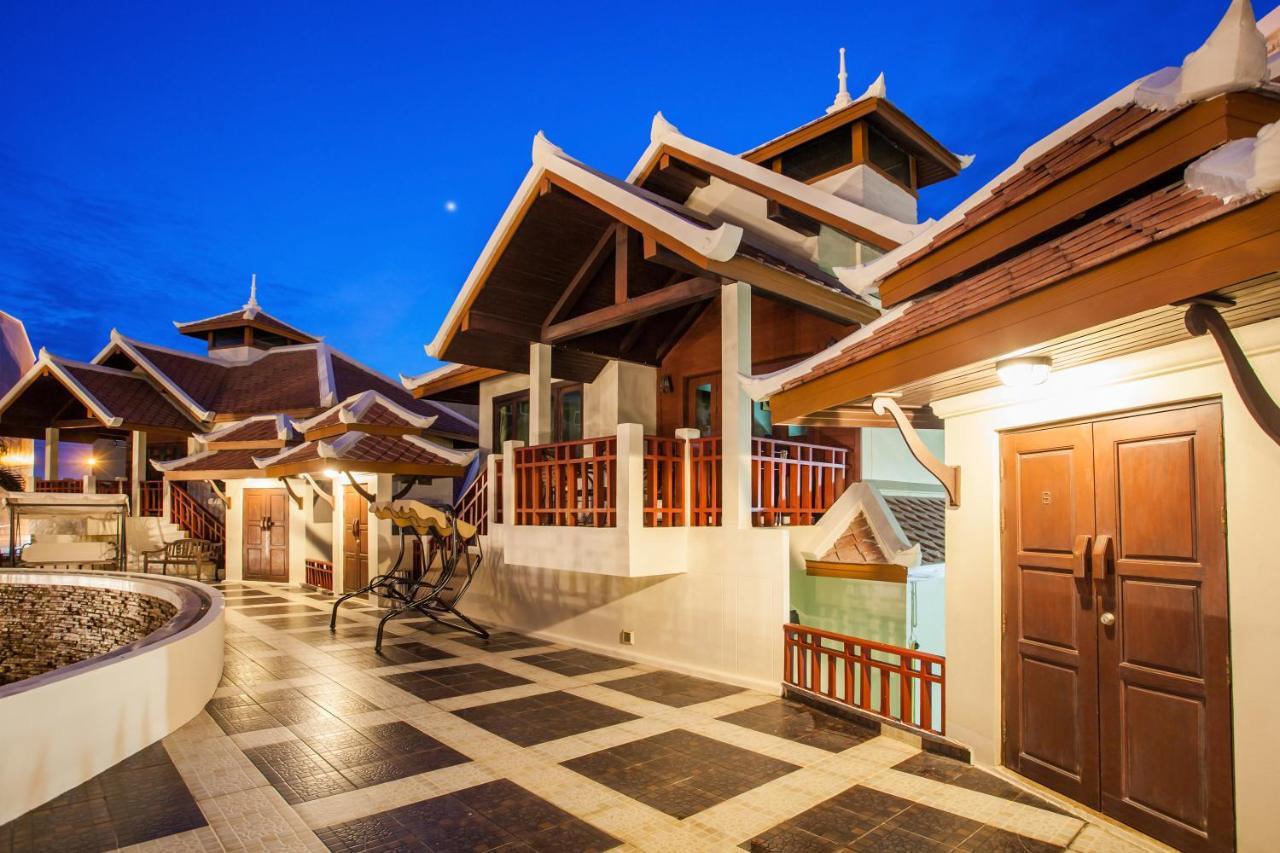 Achawalai Hotel Jomtien Beach Exterior photo